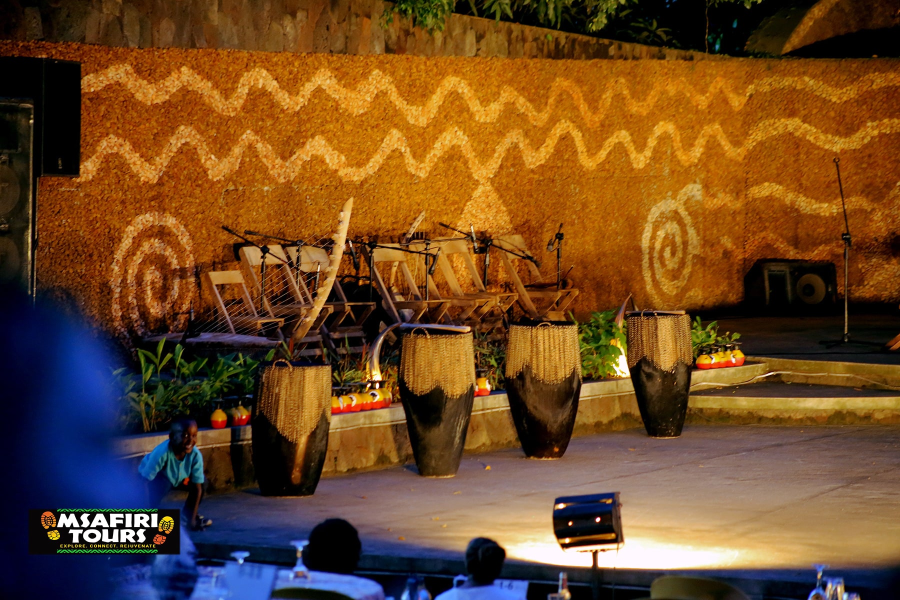 Wellbeing dance classes on Uganda tours