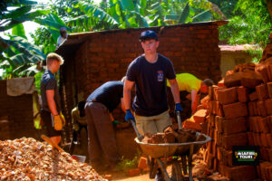 Student Volunteer Opportunities in Uganda